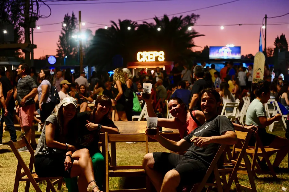 patio de comidas fiesta de la cerveza godoy cruz. mendoza argentinajpg