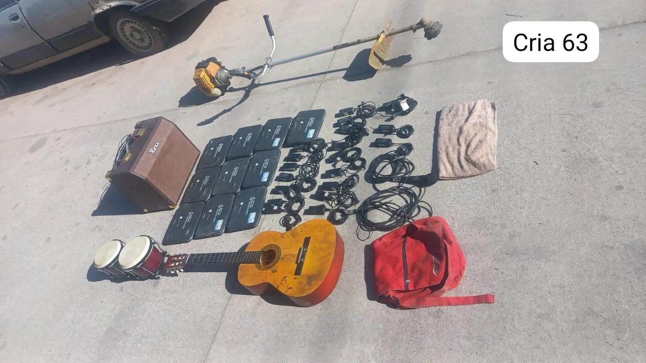 robo escuela lavalle 2