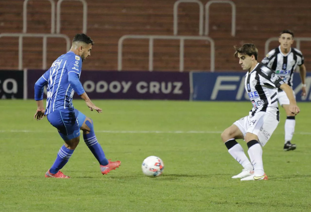Futbol de Primera, Godoy Cruz 1- Central Córdoba 0