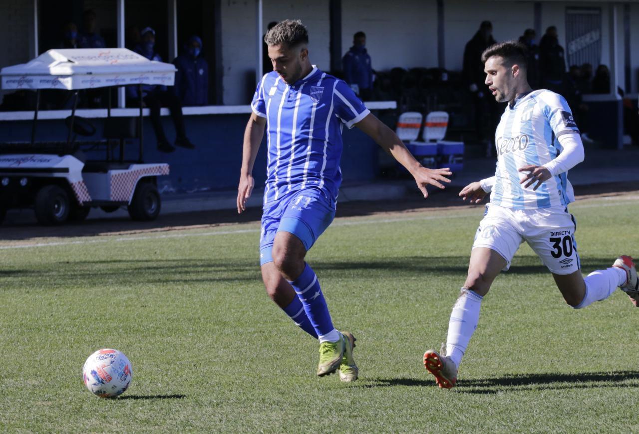 Primera Nacional, G. Cruz 1- Atlético T. 2