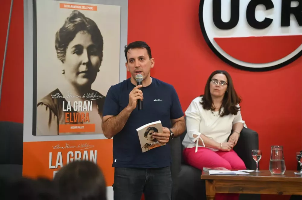 presentacion de la gran elvira chispi palazzi garcia zalazar 1