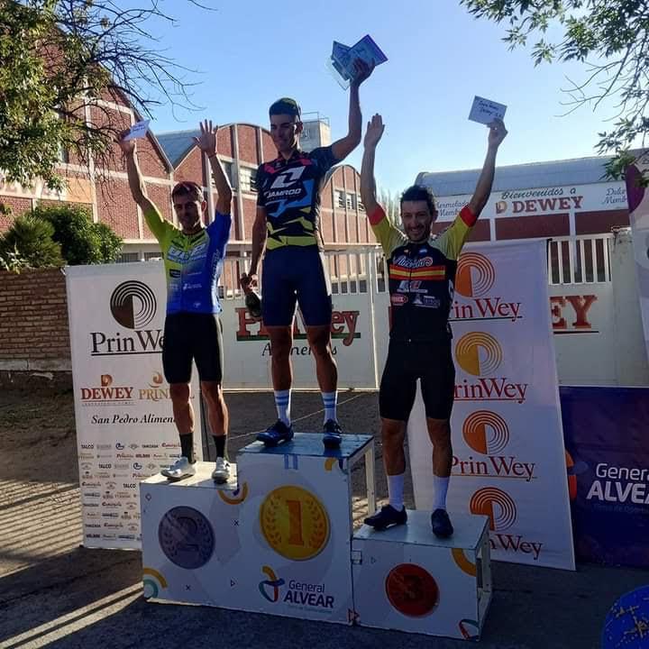 Ciclismo, 3ra etapa, Vuelta de Alvear