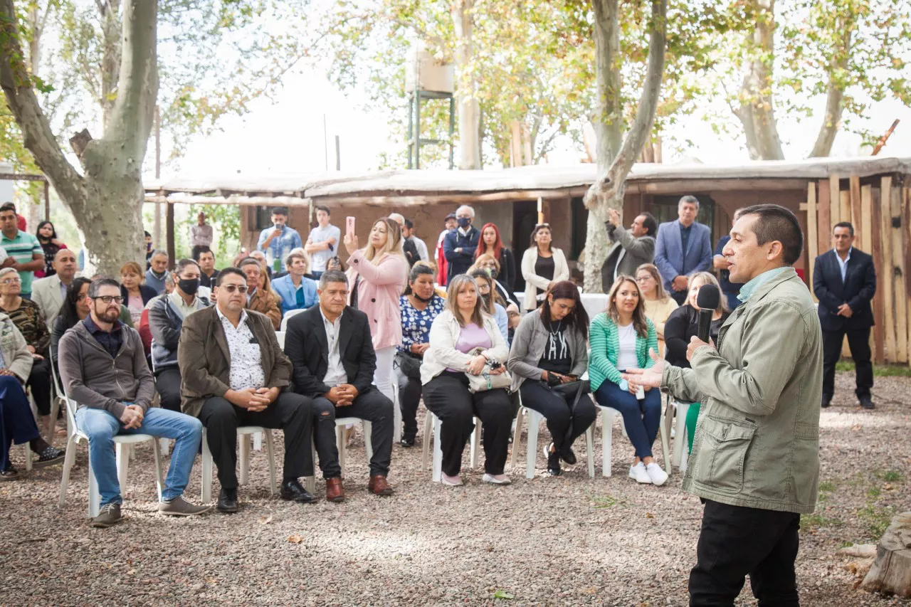 Las Heras, feligreses critianos, acto en El Plumerillo