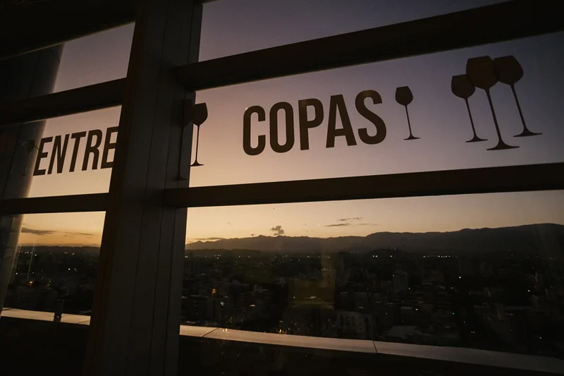 Entre Copas en el Mirador