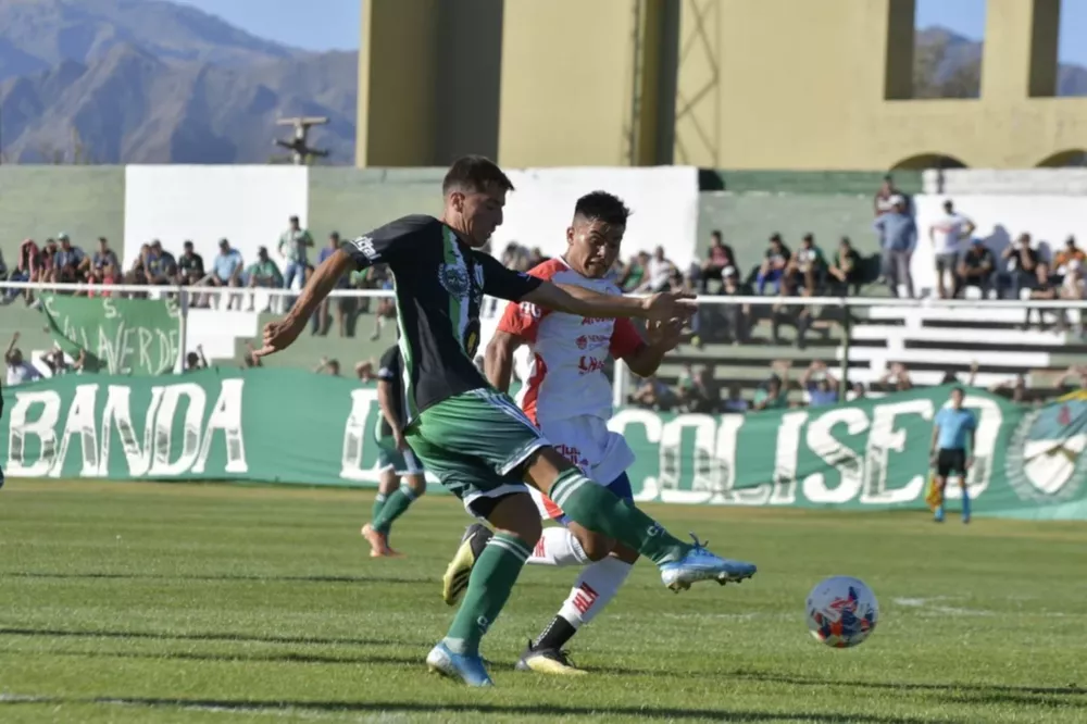 Federal A, triunfo del albiverde puntano ante el globito mendocino