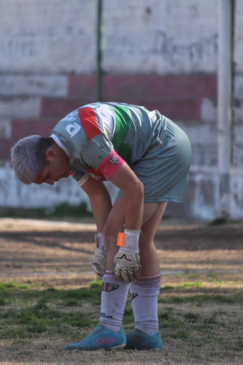 Futbol, Czakil arquero de Guaymallén