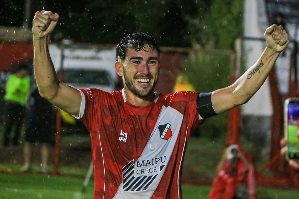 Deportivo Maipú, Atlético de Rafaela