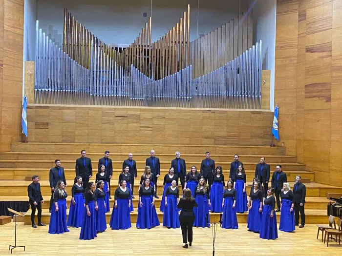 foto-CORO-REGATAS-1-700x525