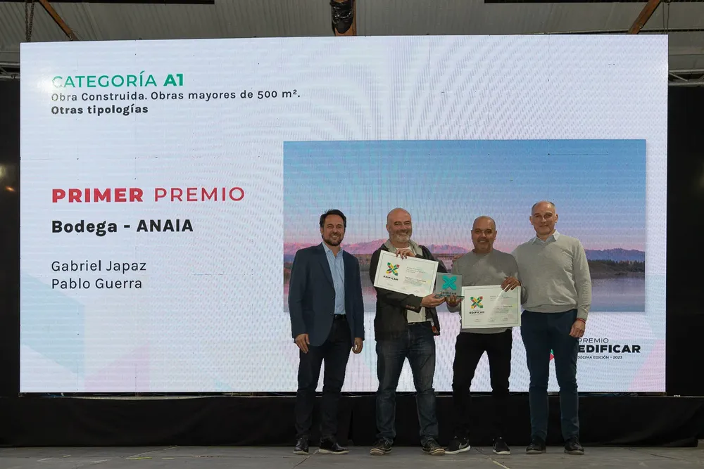 Foto 5 1er Premio Categoría A1 Bodega Anaia