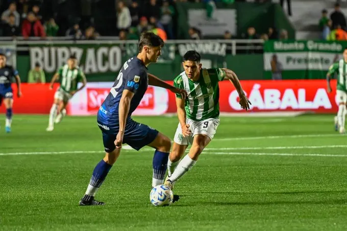 Independiente Rivadavia, Banfield, Liga Profesional