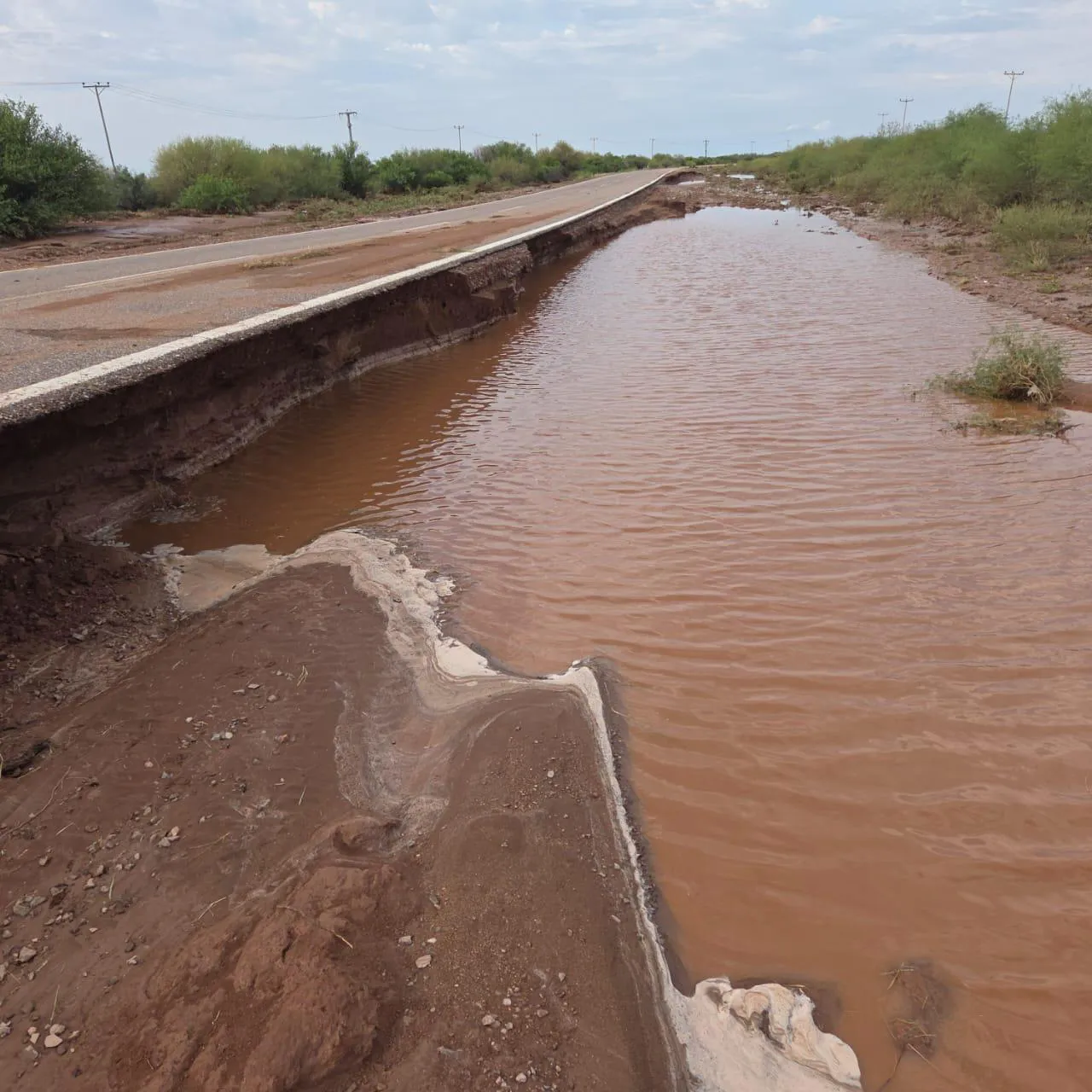 RN 141 Marayes socavones