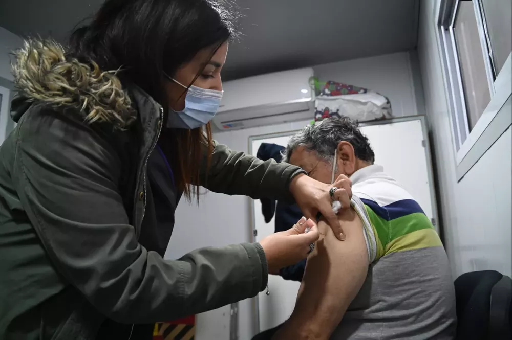 operativo de vacunacion y cau movil hipodromo de mendoza 7