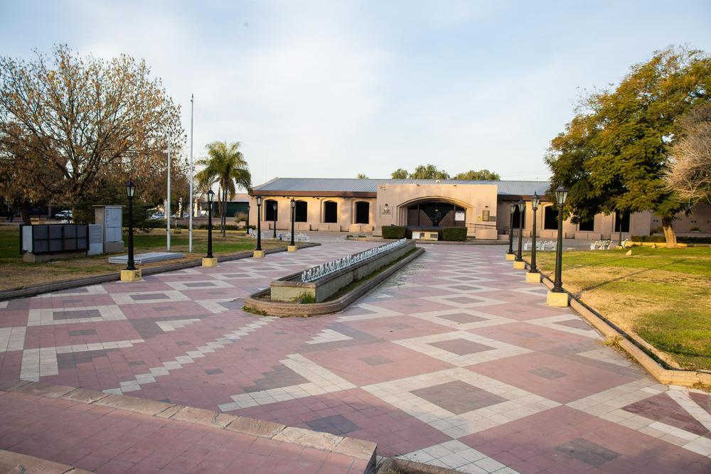 plaza pedro del castillo 