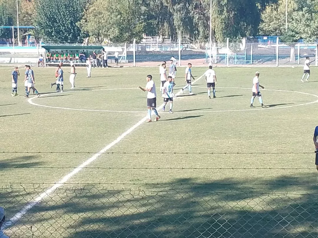 Liga Mendocina, CEC 6- Eva Perón 0