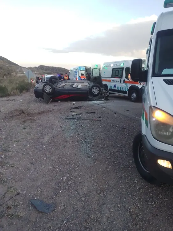 vuelco ruta 7 (4)
