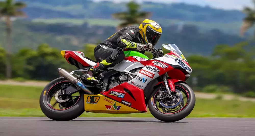 Superbike, Pandolfino en Goiana