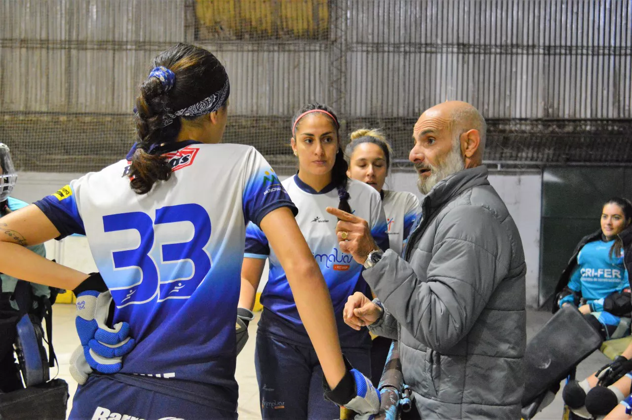 Hockey sobre patines, Apertura femenino