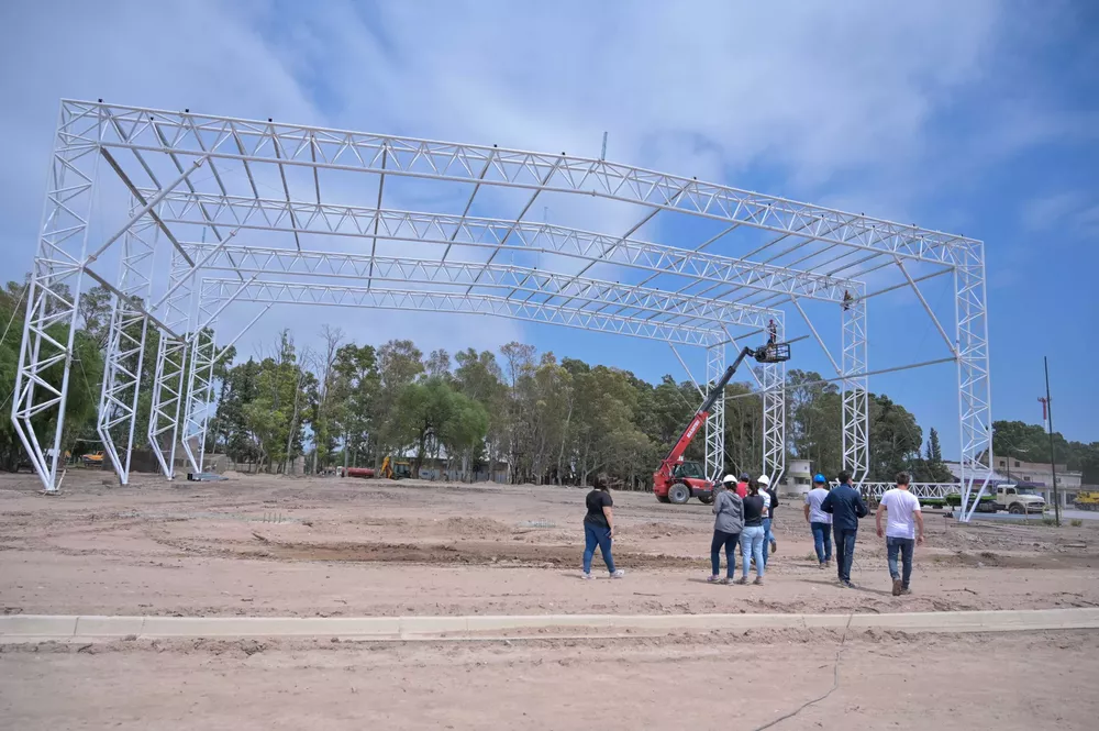 San Luis, obra que genera trabajo y oportunidades