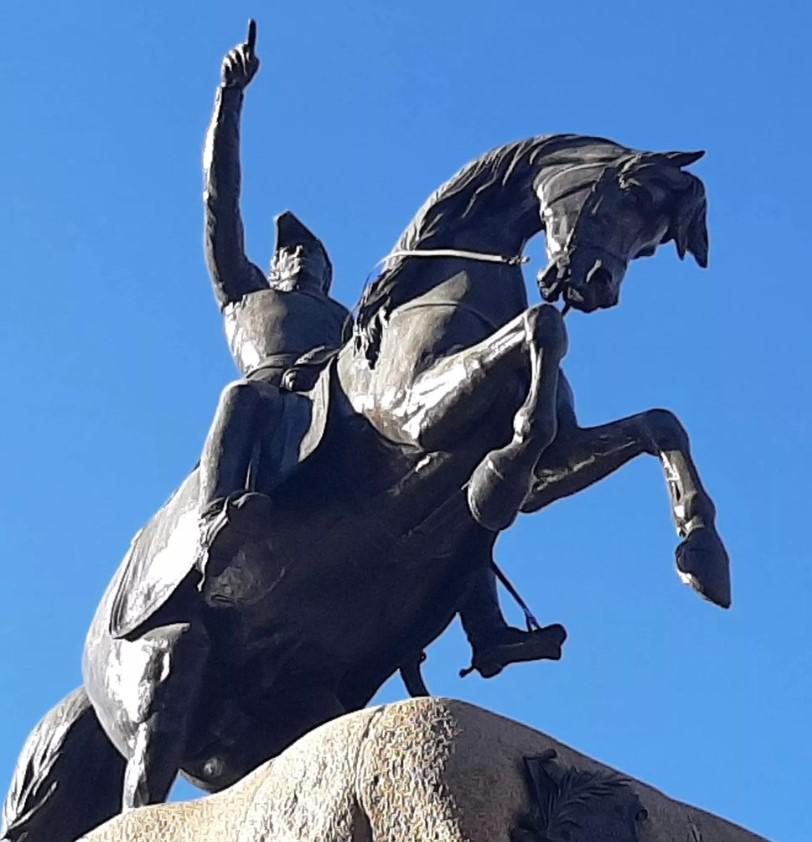 San Martin plaza Mza