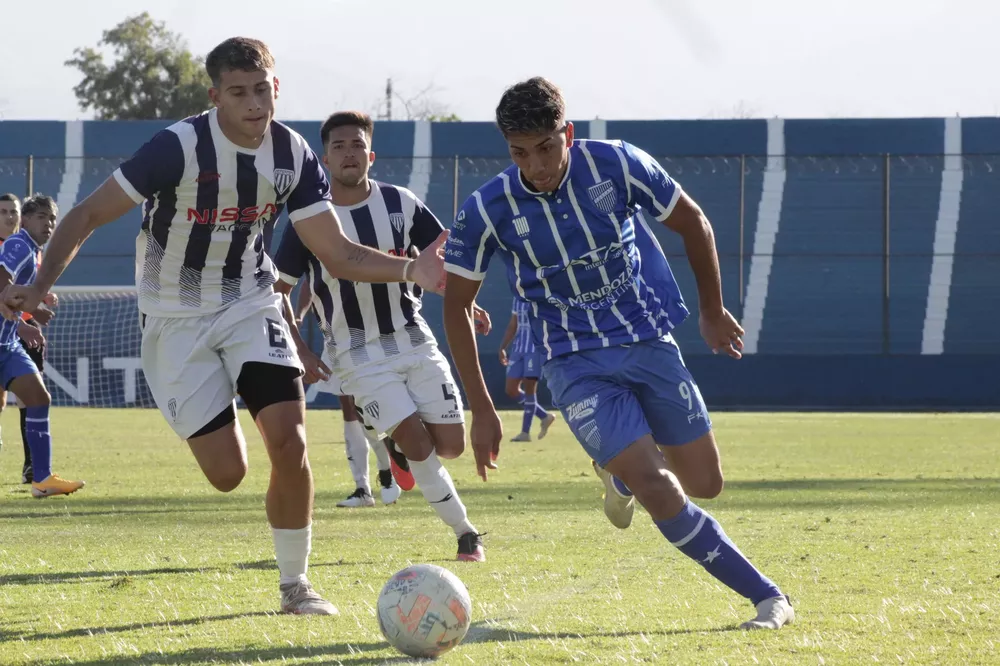 Liga Mendocina, Godoy Cruz 1- Academia Chacras 1