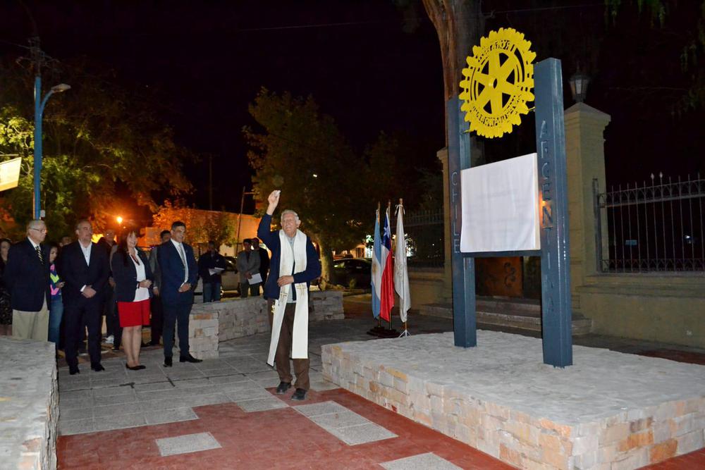 Rotary Club Rodeo del Medio 4