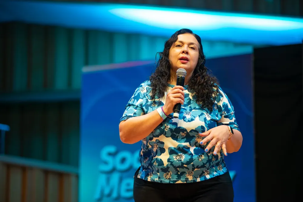 AdrianaBustamanteSMDAY