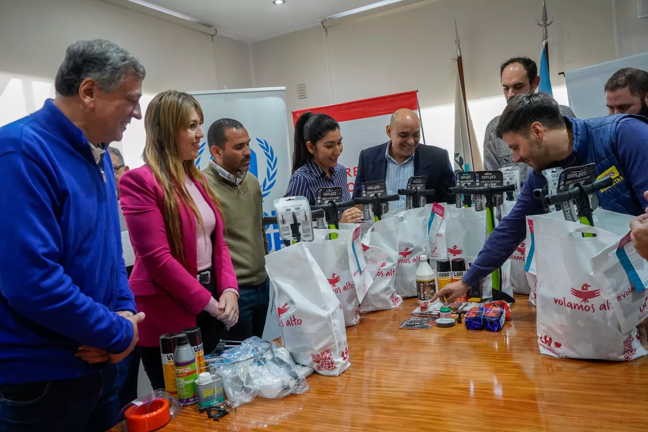 Las Heras, entregaron herramientas a migrantes