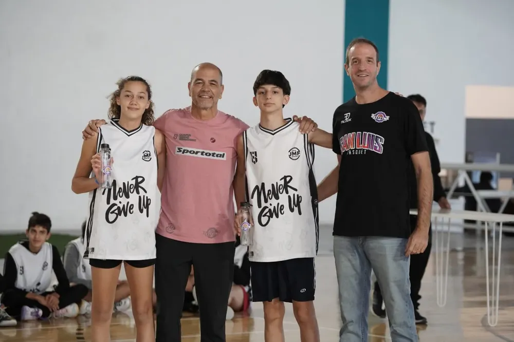 Basquetbol, Campus Oveja Hernández