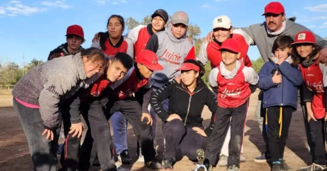 Softbol, Bco Mza campeón infantil