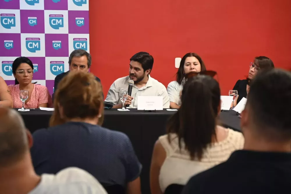 encuentro cambia mendoza 2023 enero federico molto