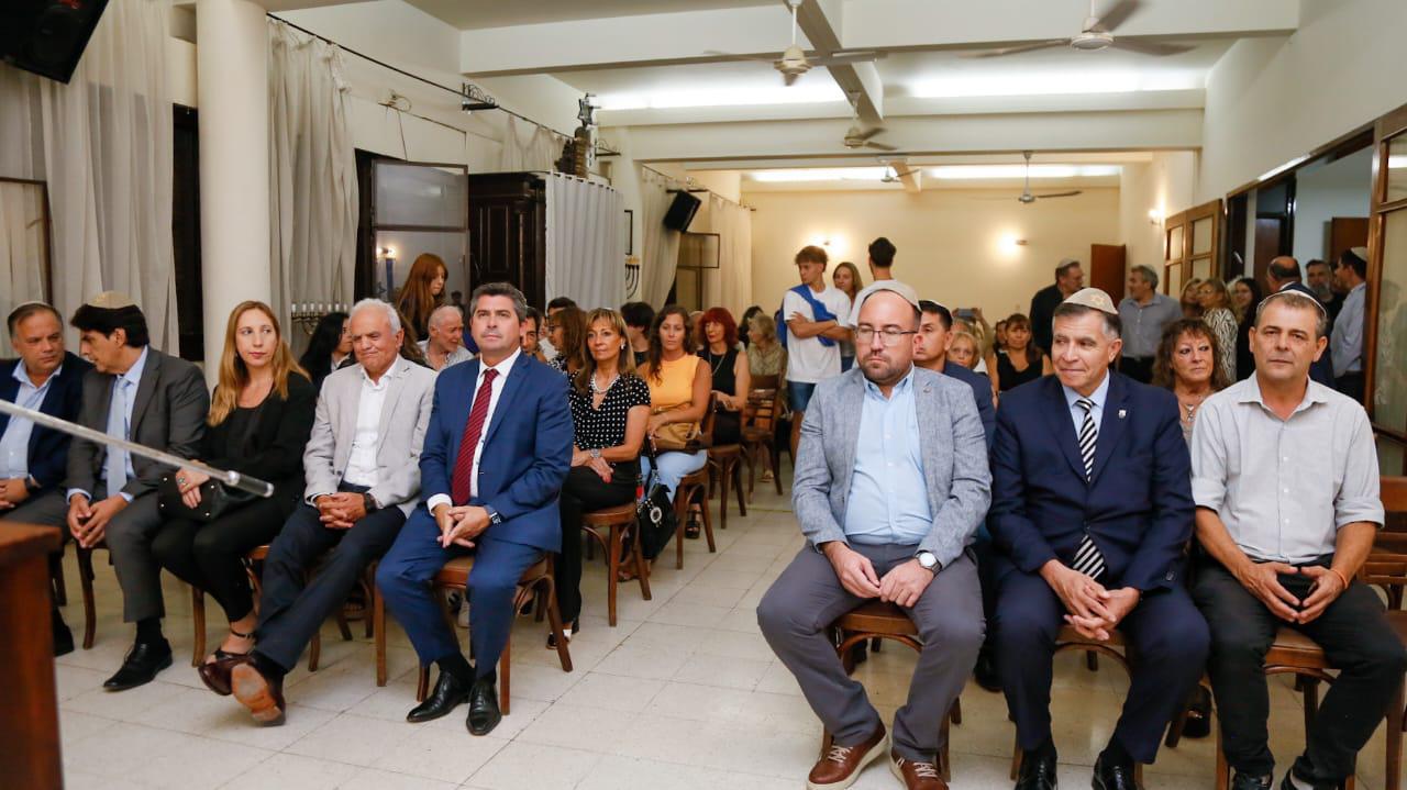 homenaje sj embajada