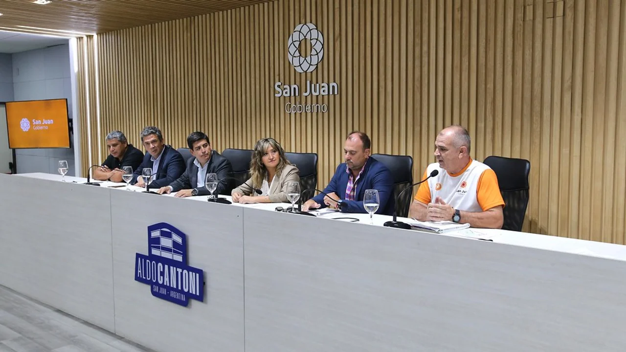 San Juan, Megamaratón Juegos Intercolegiales