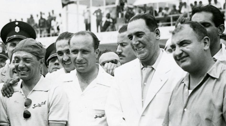 Inauguración Autódromo de Bs As, Perón, Fangio y Froilán González