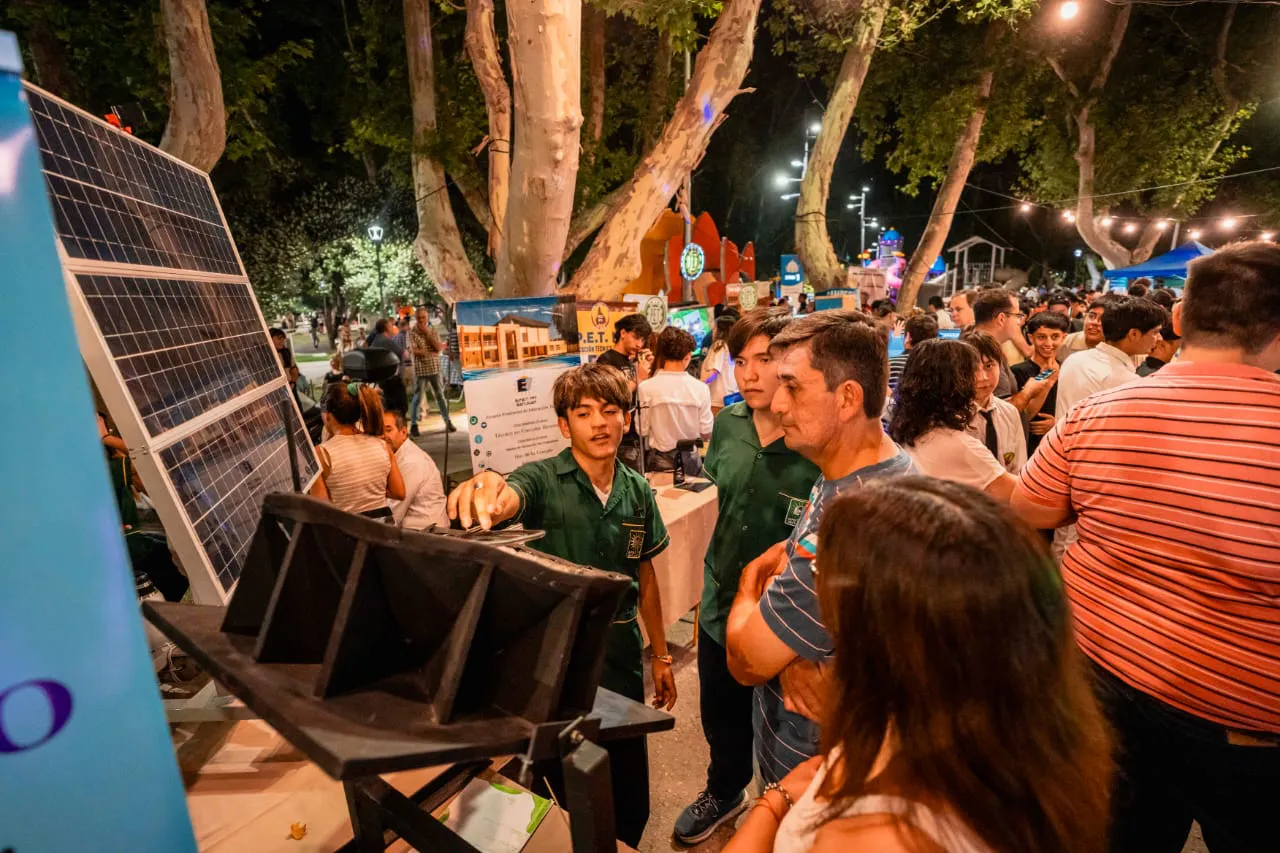 WhatsApp Image 2025-11-15 at 1.59.38 PM (3)