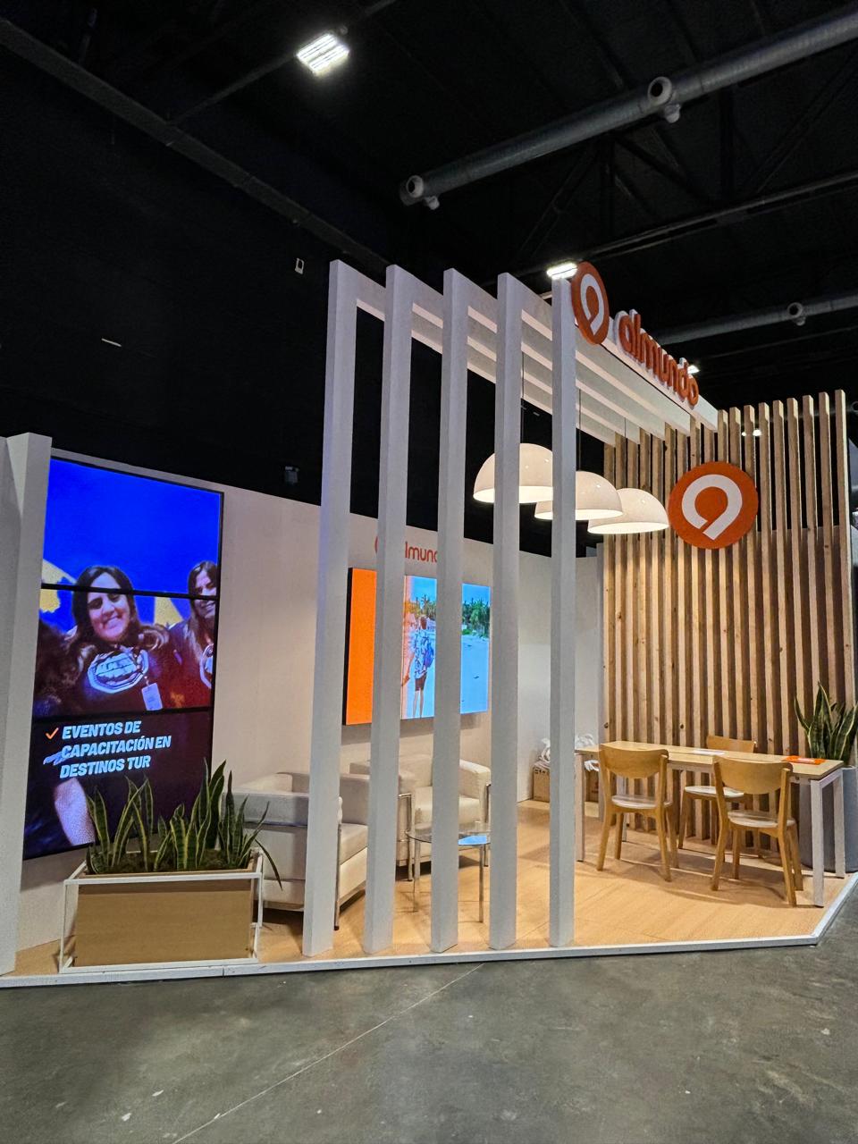Almundo - Stand Expo Franquicias 14
