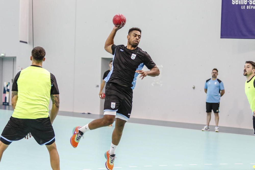 JJ OO, James Parker, San Luis