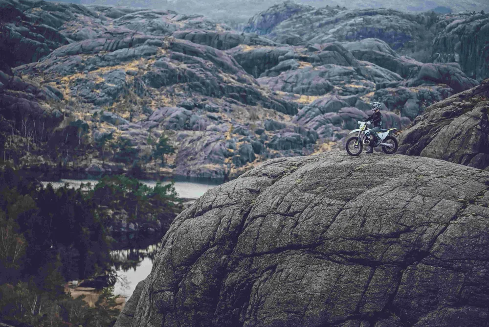 Nueva Husqvarna TE 300, versión 2024 -5