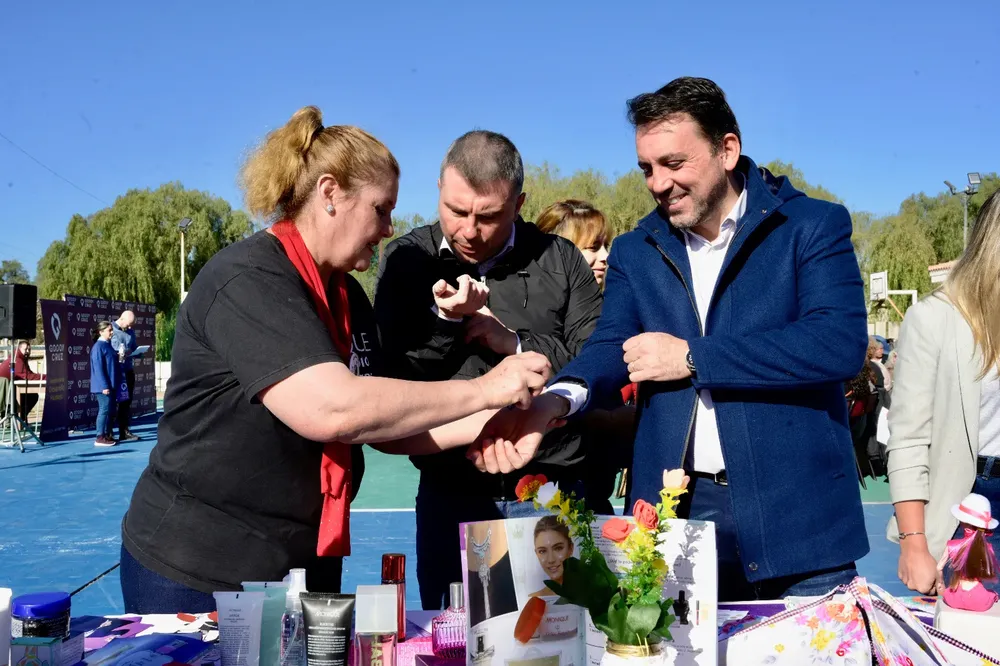 talleres de oficios egresados godoy cruz mendoza garcia zalazar costarelli 1