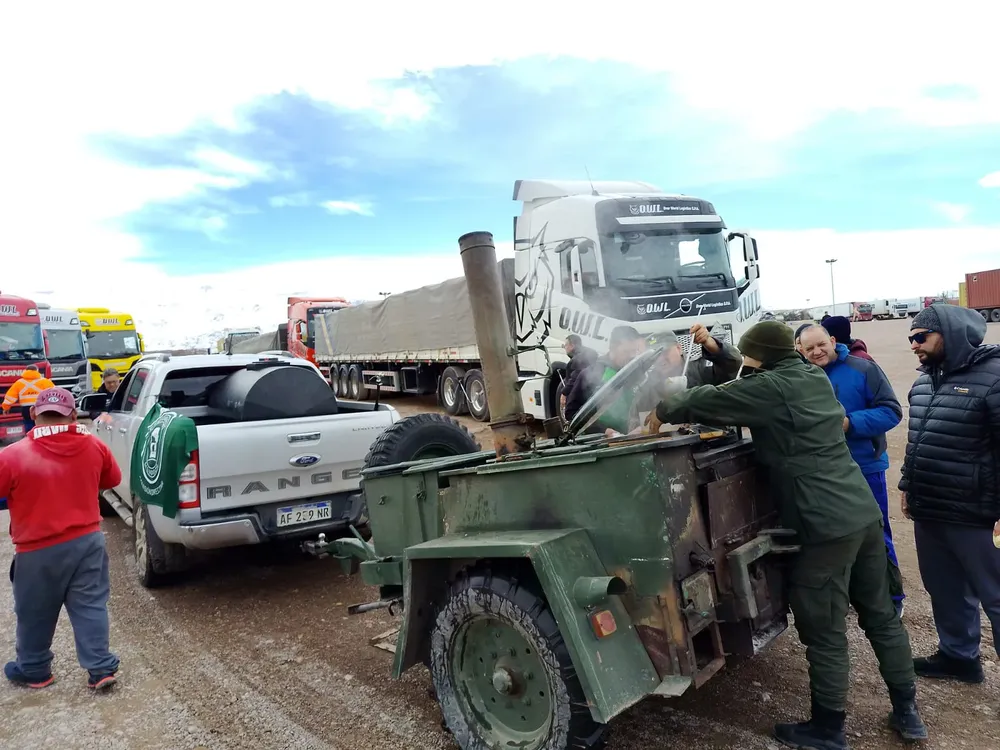 Gendarmería asistencia camioneros 22072026
