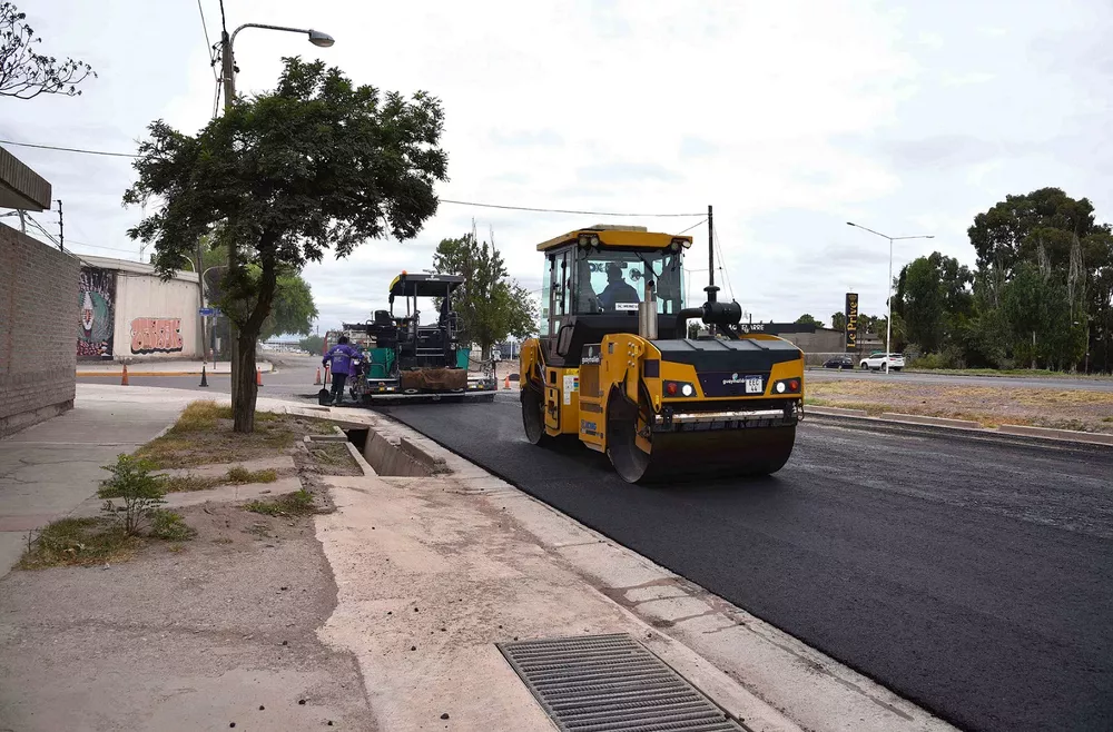 Lateral Norte de Acceso Este (4)