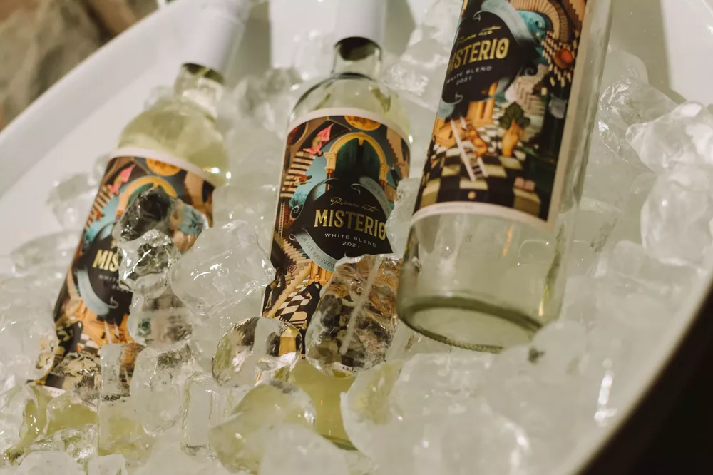 Misterio_White_Blend-_PAU_1531_2_