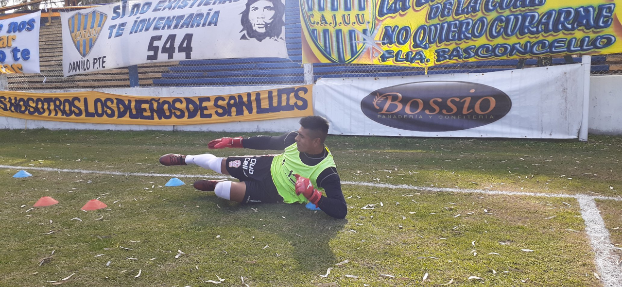 Juventud y Huracán en el Mario Sebastián Diez