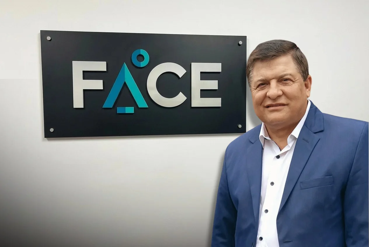 José Alvarez FACE
