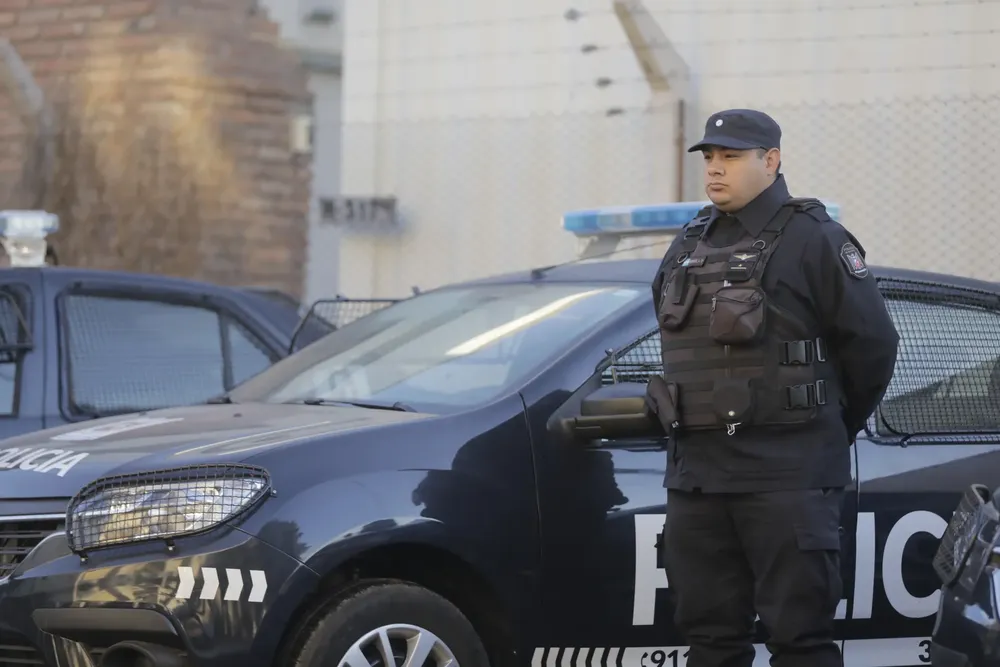 policia de mendoza patrullero