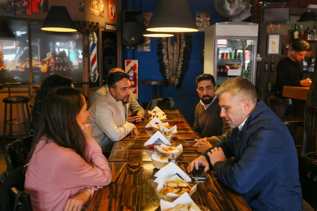 costarelli reunion con emprendedores 2