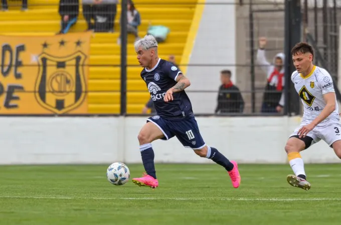 Nacional, Independiente, Deportivo Madryn