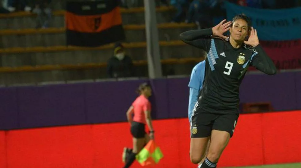 Femenino, Argentina-Chile, estadio Juan G. Funes de La Punta