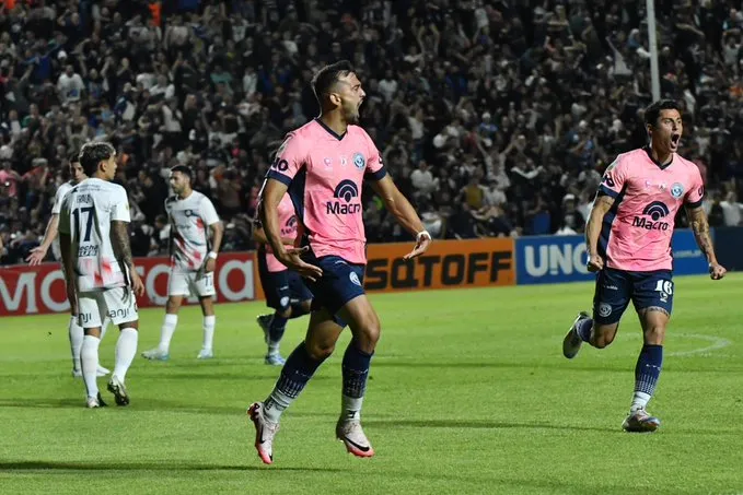 Independiente Rivadavia, San Lorenzo de Almagro