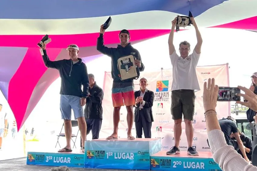 Vela, Mateo Maldonado