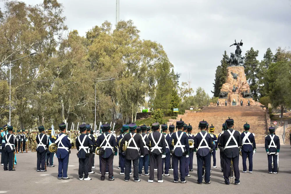 granaderos_cerro_lagloria